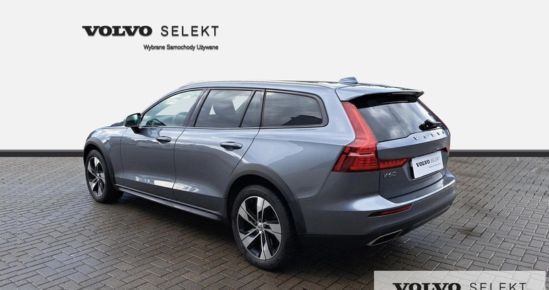 Volvo V60 Cross Country cena 173000 przebieg: 92270, rok produkcji 2021 z Różan małe 352